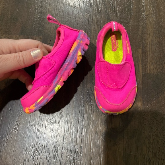 Skechers Go Walk Slip On Athletic Active Shoes Pink & Tie Dye Baby Girls Size 5 - Picture 3 of 15